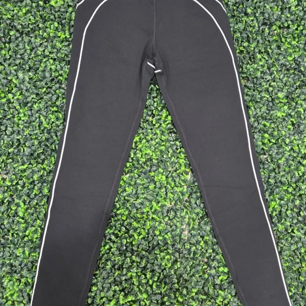 Alo-yoga Women's Black Leggings